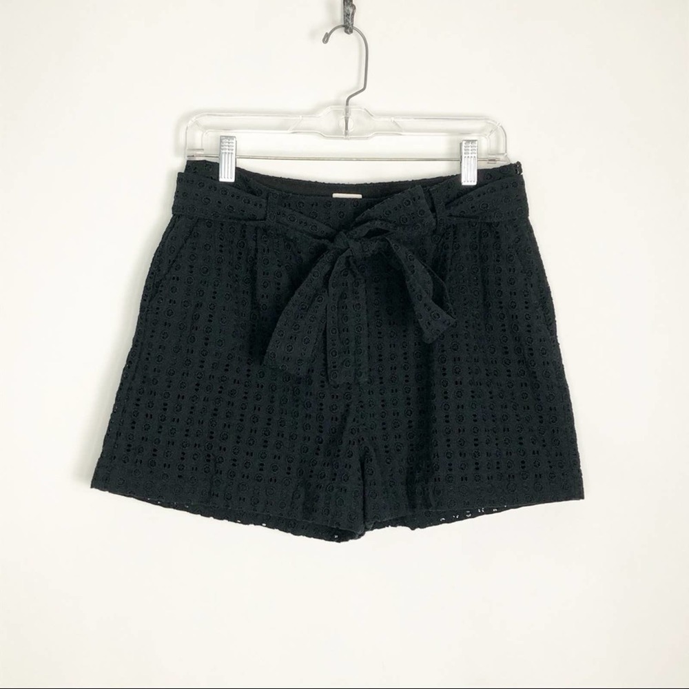 A New Day High Waisted Eyelet Belted Shorts Black Size 10